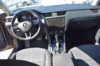Škoda Octavia Combi 2.0 TDI 184k Style DSG 4x4 - 10