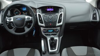 Ford Focus Array 1.60 SR voz - 10