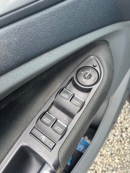 Ford C-Max 1.6 TDCi DPF 115k Titanium - 10