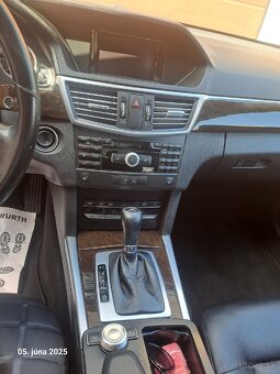 Mercedes-Benz E200 CDI - 10