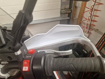 KTM 890 ADVENTURE R, r.v.2023, první majitel - 10