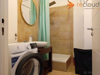 Prenájom 4-i. bytu v centre, s terasou, možnosť parkovať vo - 10