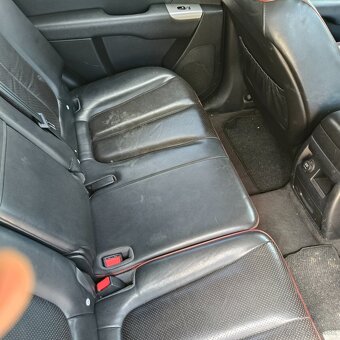 Hyundai Santa Fe - 10
