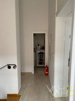 Prenájom  exkluzívnych kancelárskych priestorov v centre Trn - 10