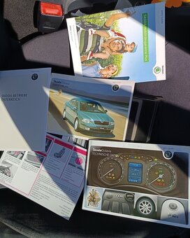 SKODA OCTAVIA II 1.9TDI 77KW ELEGANCE - 10