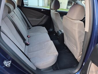 Volkswagen Passat B6 2.0 TDI - 10