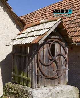 Výborná lokalita, 4 izbový rodinný dom, 2695m2, Baďan okres - 10