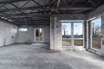 Nízkoenergetický bungalov v rozostavanom štádiu | Vojčice - 10
