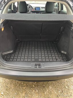 Honda HR-V 1.,5 vtec,len 93 000 km - 10