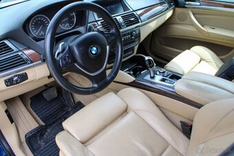 BMW X6 xDrive 30d 245k - 10