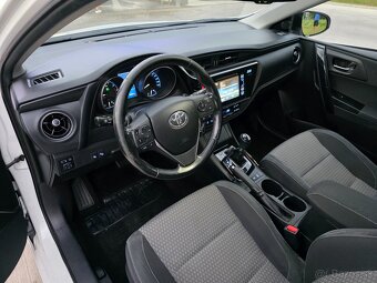 Toyota Auris 1,6 Benzin Automat Top Stav kúpene na Sk - 10