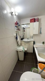 Predám 2 izbový byt - 10