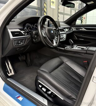 BMW 740d xDrive M-PACKET - 10