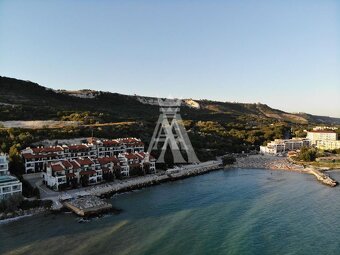 3 IZBOVÝ MEZONET APARTMÁN A36, TOPOLA, BULHARSKO LETOVISKO W - 10