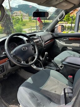 Toyota lancruicer 120 - 10