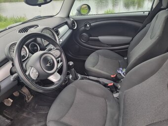 MINI COOPER ONE 2010 matt - 10