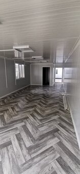 Obytný kontajner o rozměru 4 x 12 m - 10