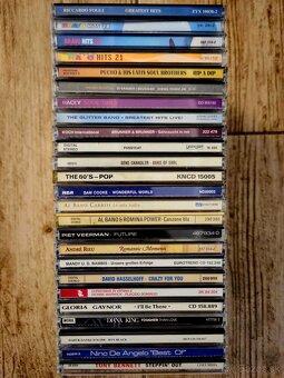 Predám 250 originál CD albumov (1) - 10