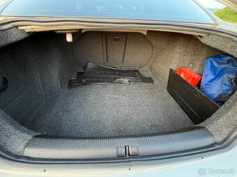 Volkswagen Jetta 1.9 TDI 77 kW – 2009 - 10