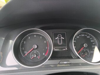Volkswagen Golf 7 1.5 - 10