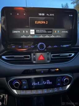 Hyundai i30 - 10