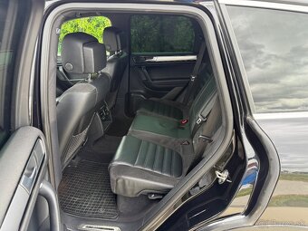 Volkswagen Touareg 3.0 V6 TDI - 10