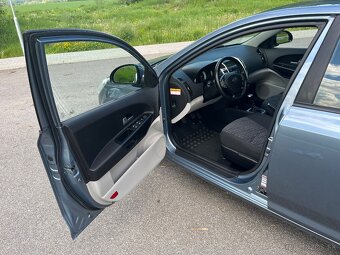 Kia Ceed 1.6 benzín 93kw, nové v SR - 10