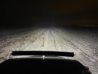Zahnuta led rampa 106cm + kabelaž - 10