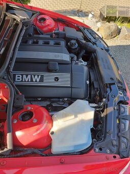 BMW 323ci - 10