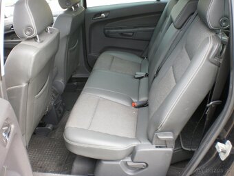 Opel Zafira 1,9DTI 88kW A6 r.2007, 7.miestne - 10