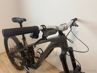 Trek Slash 9 GX AXS T-Type Gen 6 - 10