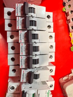 Predám istice a ostatné - 10