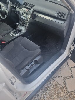 Predám vw passat combi variant b6 2.0tdi - 10