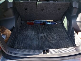 Skoda Fabia 1.4 Tdi, 59 kW, 2008, 241 000 km - 10