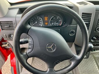 Veliteľské hasičské vozidlo, Mercedes Sprinter 315 CDI - 10