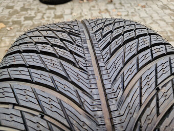 5x112 r19 kolesa bmw m5 disky alu 19 BMW M5 elektrony - 10