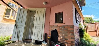 Uhorské: Dom s Príbehom, Charizmou a krásnym Pozemkom - 10