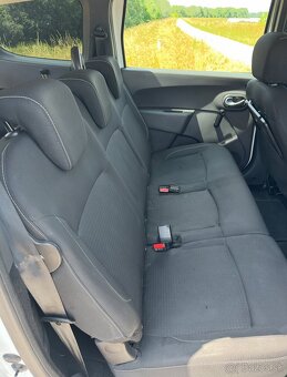 Dacia Lodgy 1.5 Blue dCi 7 miestna - 10