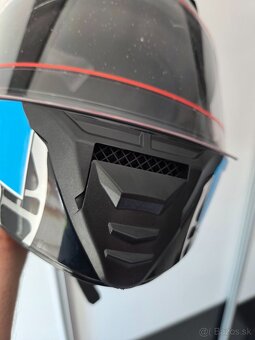 Predám motorkarskú prilbu - 10
