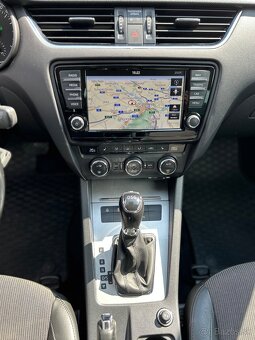 Octavia 3 110kw DSG - 10