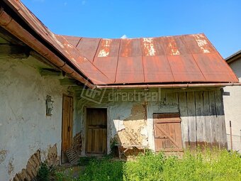 Malý starý domček skoro v centre mesta - 10