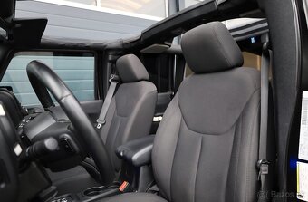 Jeep Wrangler/ Rubicon 3.6 / V6 / 4x4/ R20 - 10