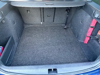 Škoda Octavia III Combi 1.6 TDI, 85 kW, r.v. 2018, TOP STAV - 10