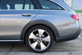 Mercedes E trieda All-Terrain 220d 143kW 4MATIC AT9 - 10