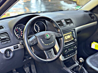 ŠKODA YETI 2.0TDI 4x4 ELEGANCE MAX BI-XENON NAVI PANORÁMA - 10