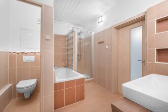 PET FRIENDLY - 3-izbový byt v Karlovej Vsi - 10