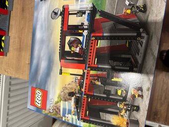 Lego city Hasičská stanica s hasičským vozidlom - 10