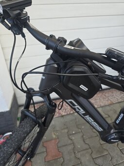 E-bike Crussis one largo 9.9 ako novy + záruka, dojazd 170km - 10
