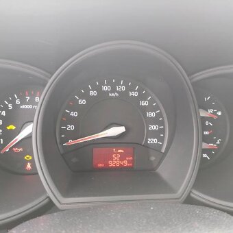 KIA Rio 1,3 CVVT - 10