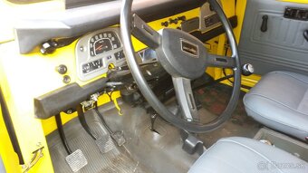Toyota Land Cruiser bj42 - 10